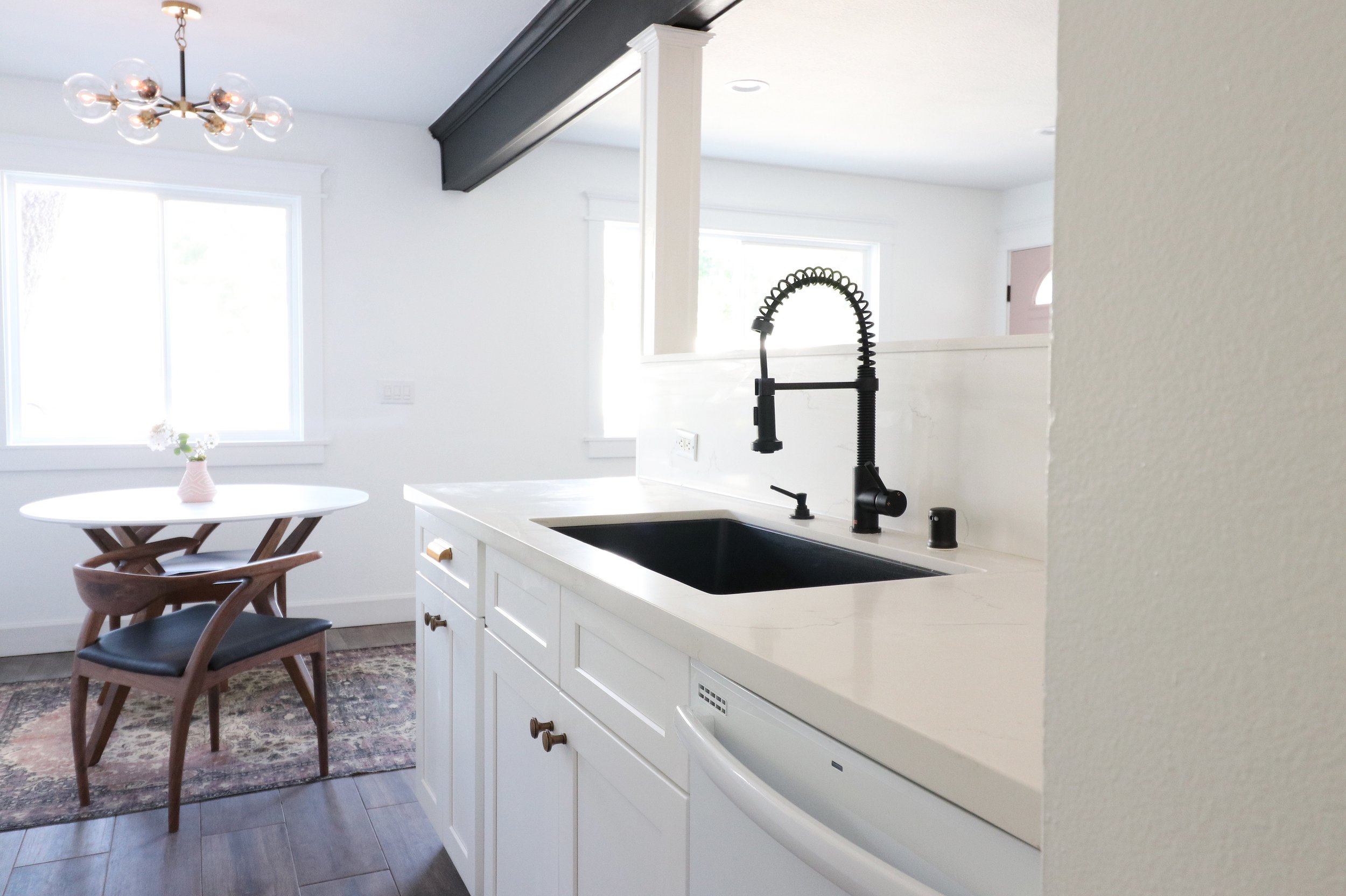 Santa Clarita For Rent - The Brick House