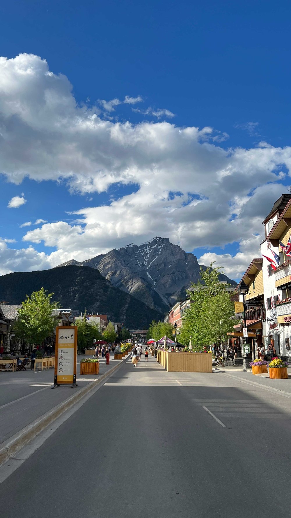 Downtown-Banff.jpg