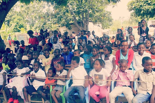 It has been a busy summer on the El Roi Academy campus with summer camp, discipleship groups, tutoring, English language classes, weekly teacher training courses, and more! Thank you to everyone who made this possible  through your generous donations