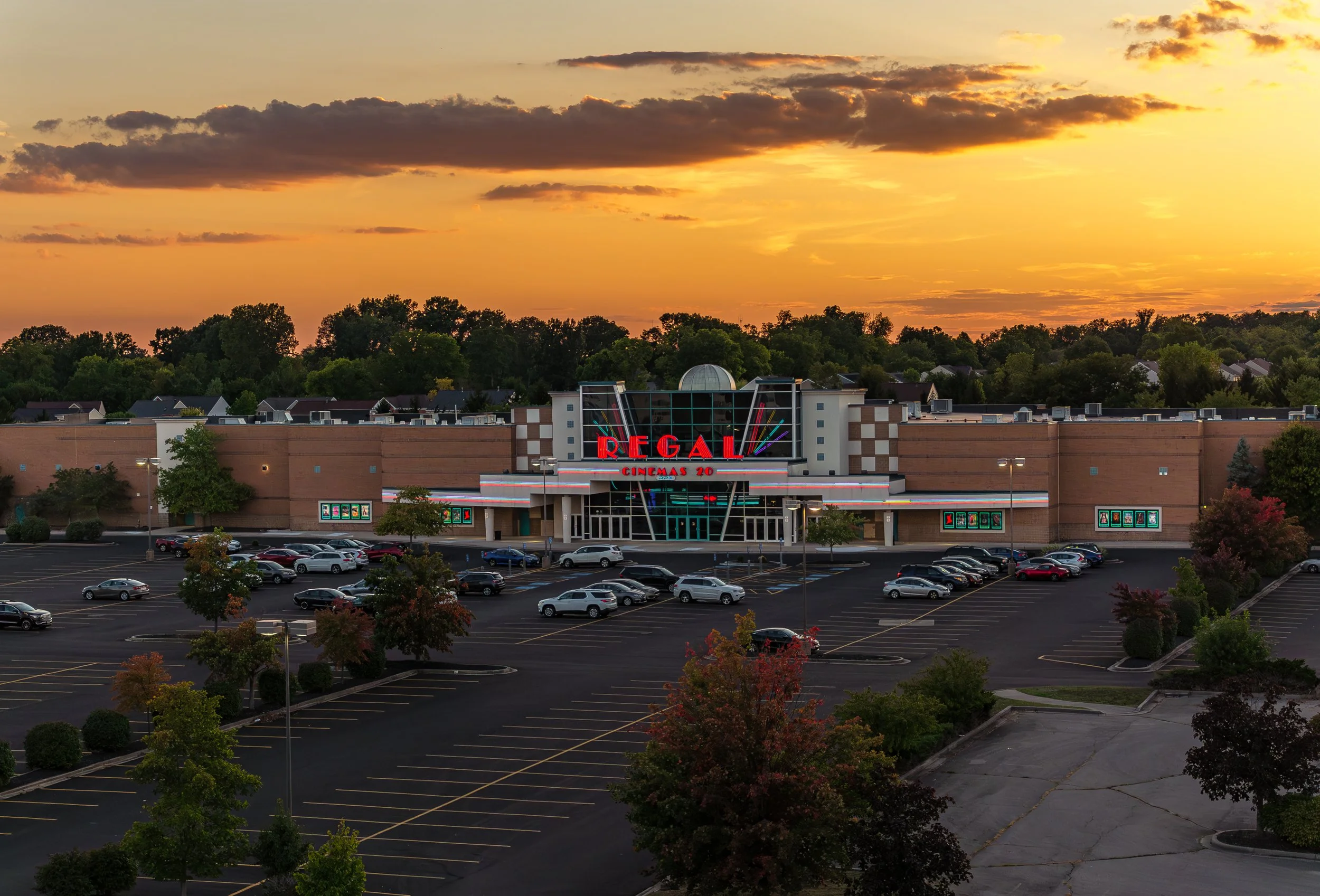 Regal 1.jpg