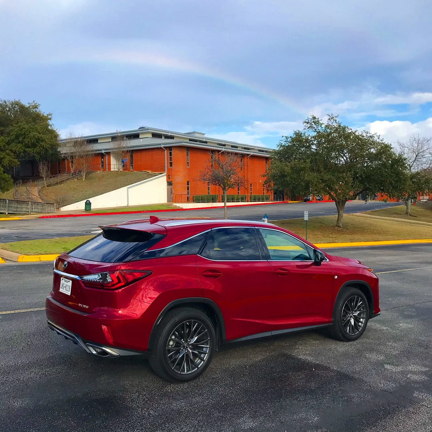 Lexus hq 1.jpg