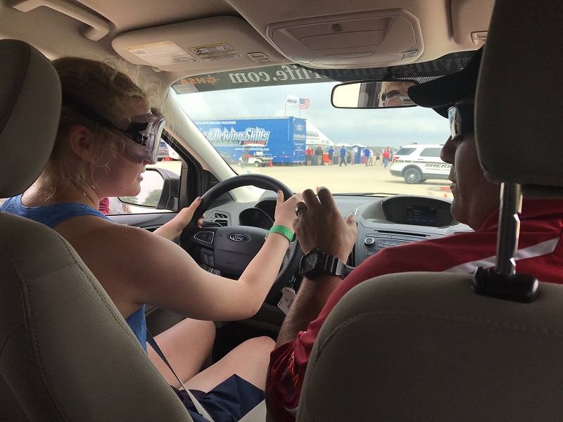Using Road Trips to Teach Teen Drivers about Car Tech and Safety