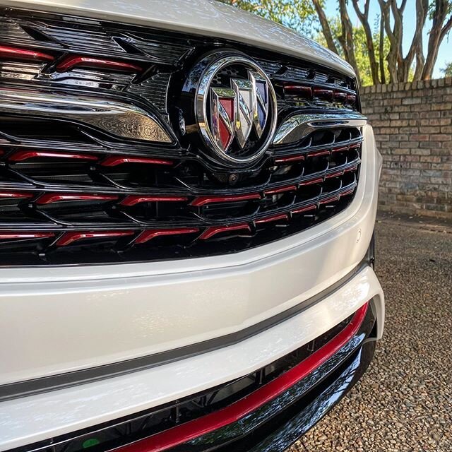 The grille and red accents on the 2020 @buickusa Encore GX plus the classic Buick logo is *chef&rsquo;s kiss*. Taking this on a road trip tomorrow! =========================
#cars #shelovescars #buick #buickencore #red