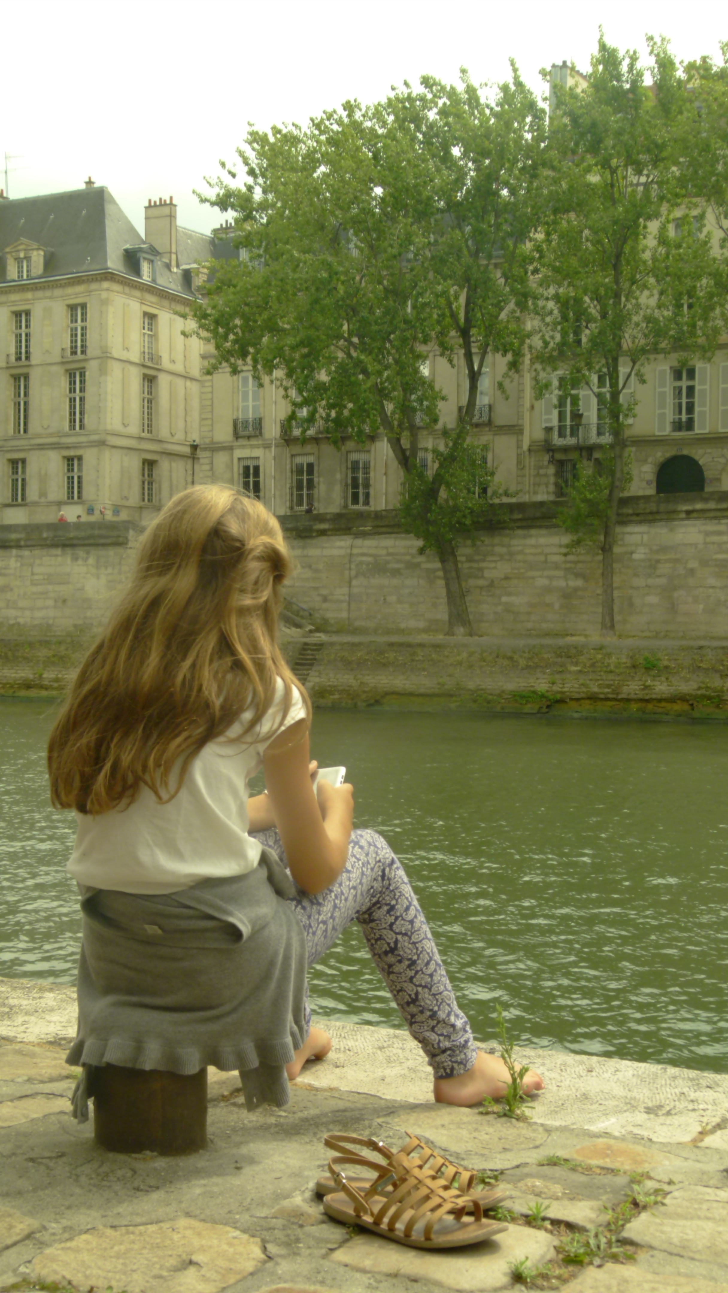by the banks of the Seine
