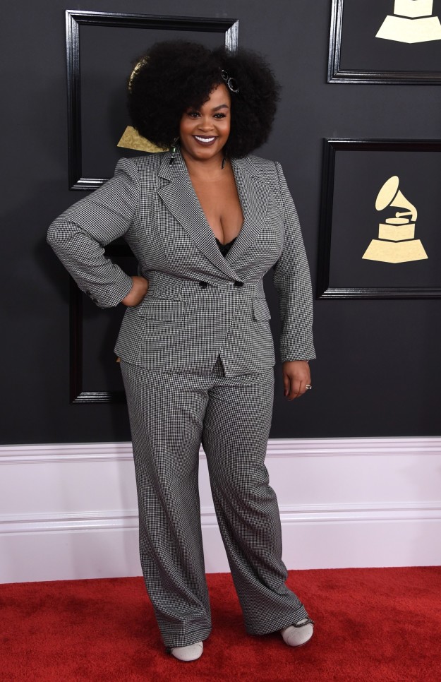 Jill Scott - We love you Jill. But we do not love this suit.