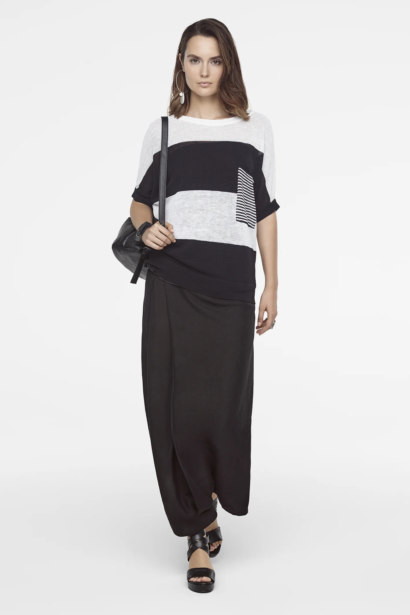 LOOK098.jpg