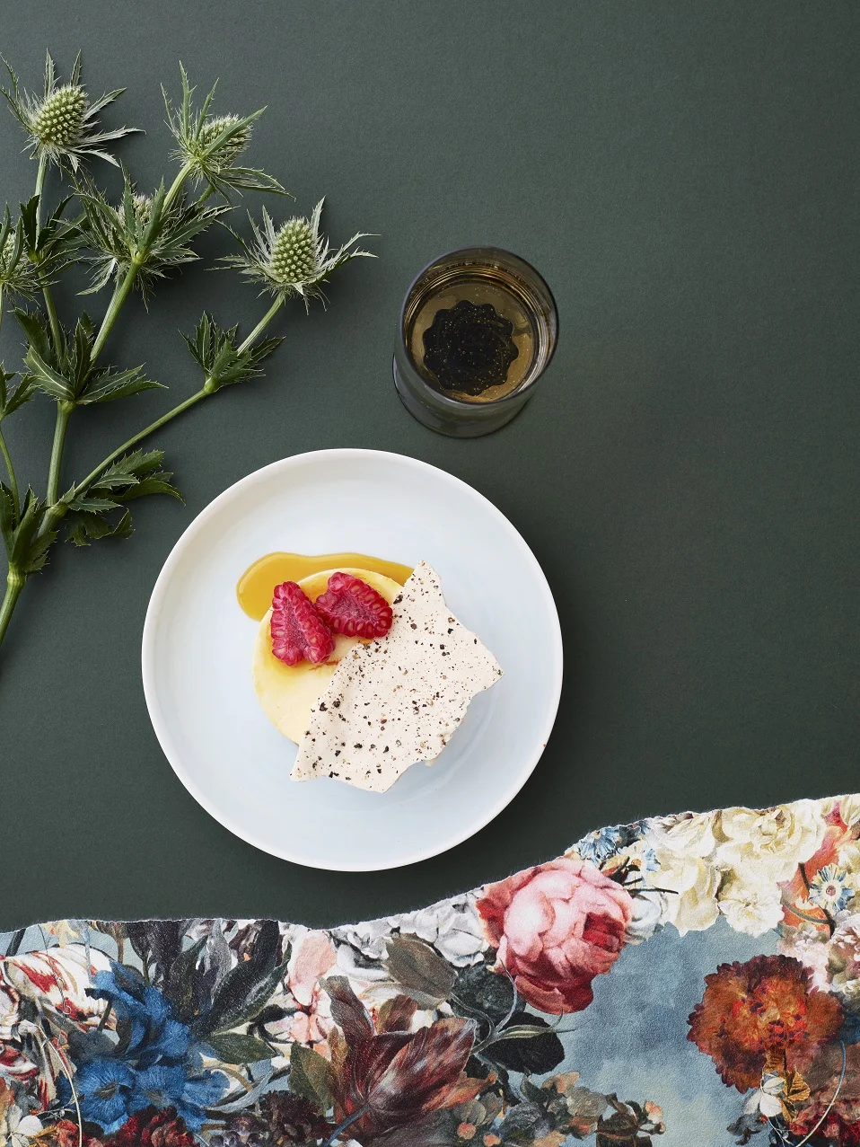 visual concepting, set design and prop styling: juuli hakkarainen food: arto rastas photo: sami repo client: viini magazine