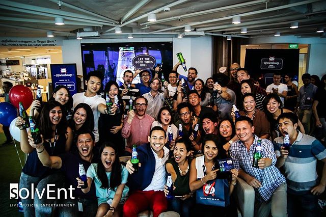 Our LinkedIn office party with solvEnt's singer and guitarist. And the amazing @paulfosterrr as the evening's emcee. 
Amazing people amazing party. 
#officeparty #entertainment #events #talentmanagement #singer #singapore #band #dj #livemusic #liveen