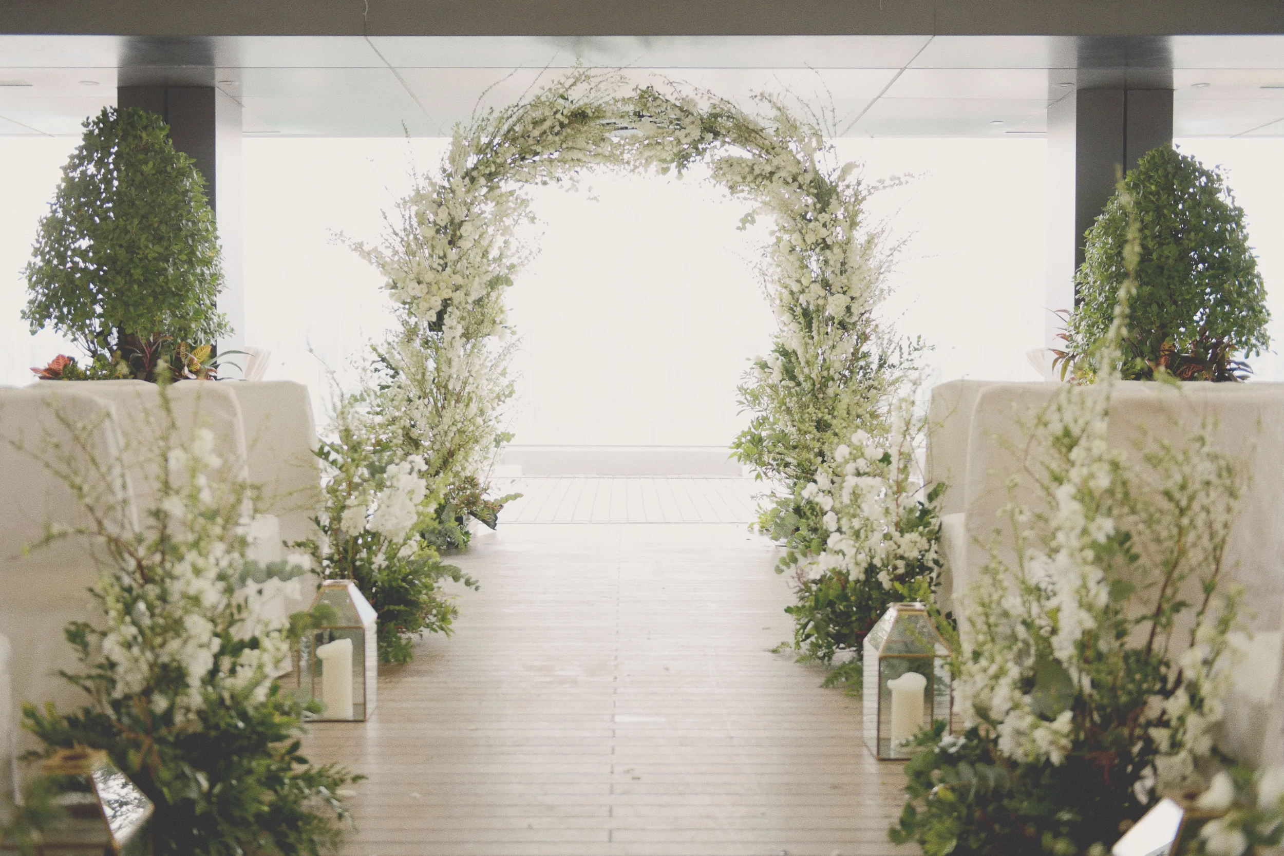 peninsula-hotel-hong-kong-wedding-planner-garden-suite-gaddis-ourdoor-sara-frank 6.jpg