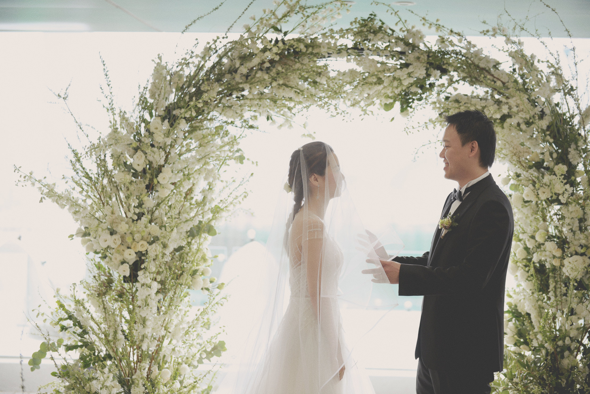 peninsula-hotel-hong-kong-wedding-planner-garden-suite-gaddis-ourdoor-sara-frank 15.jpg