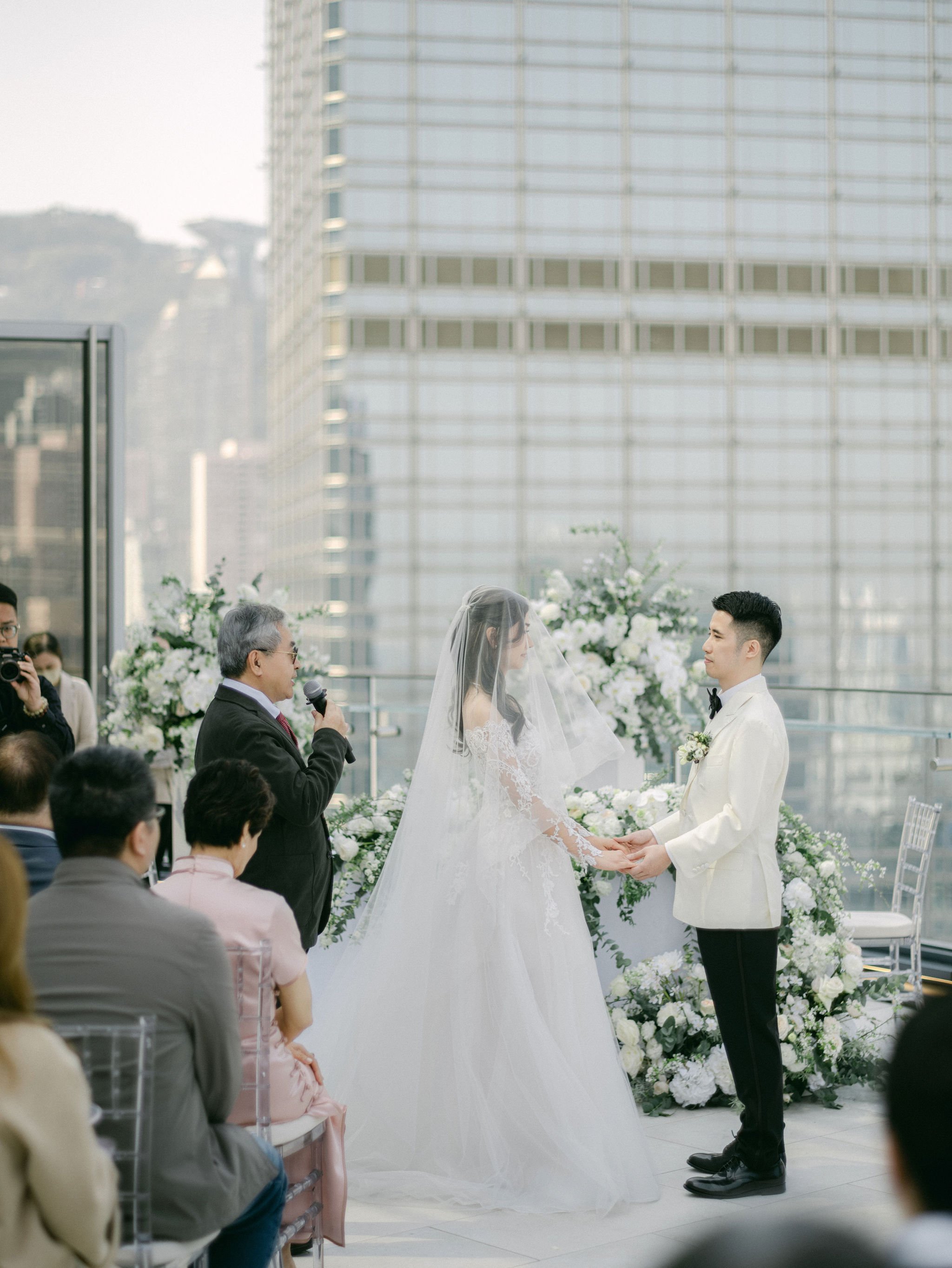 Kitty-Kenneth-Cloud 39- Henderson- hong- kong-wedding-12.jpg