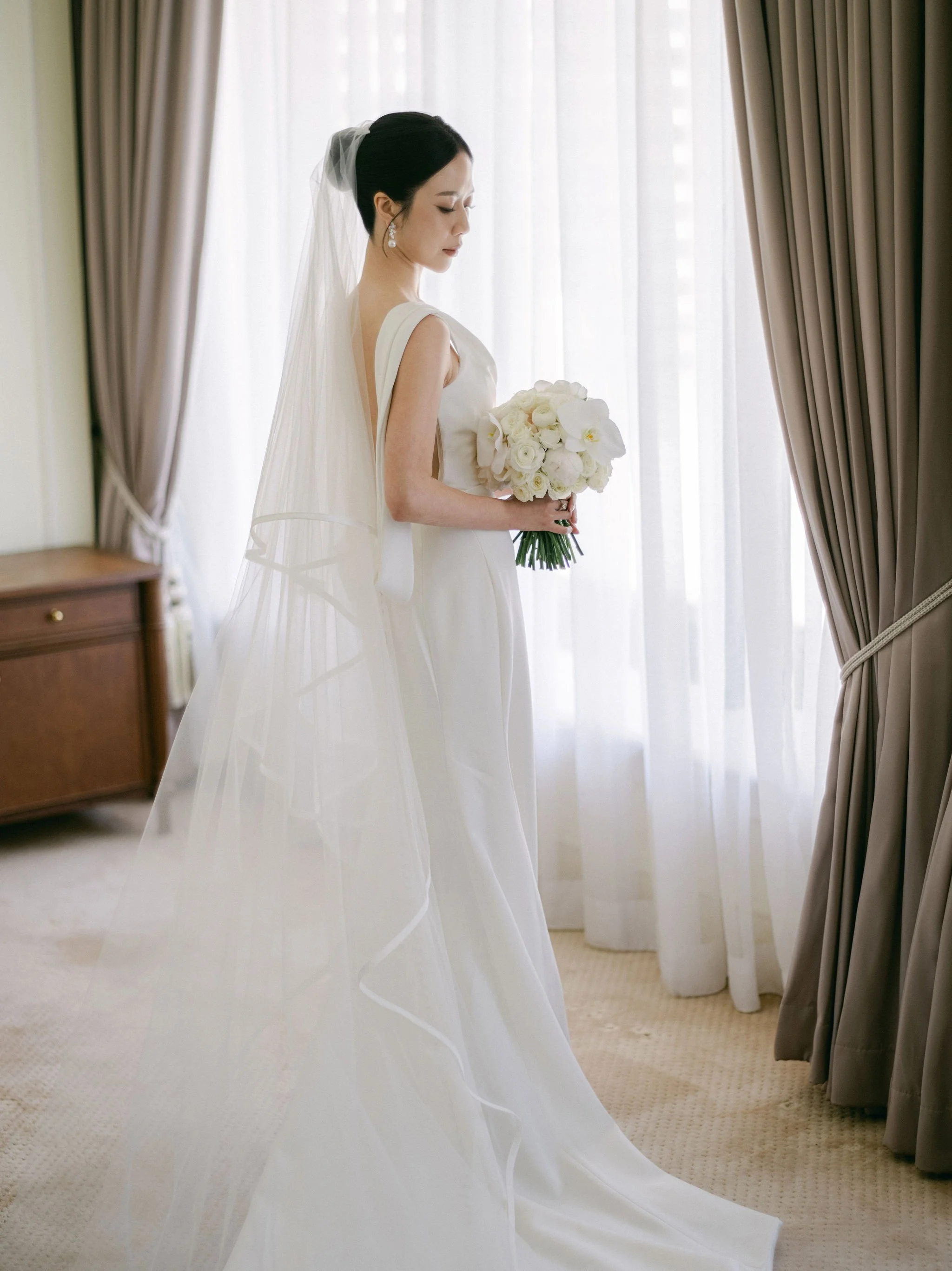 bernice-jeffrey-garden-suite-peninsula-pavilion-rosewood-hong-kong-wedding-15.jpg