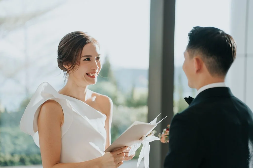 melissa-fredrick-the-fullerton-ocean-park-hotel-hong-kong-wedding-16.jpg