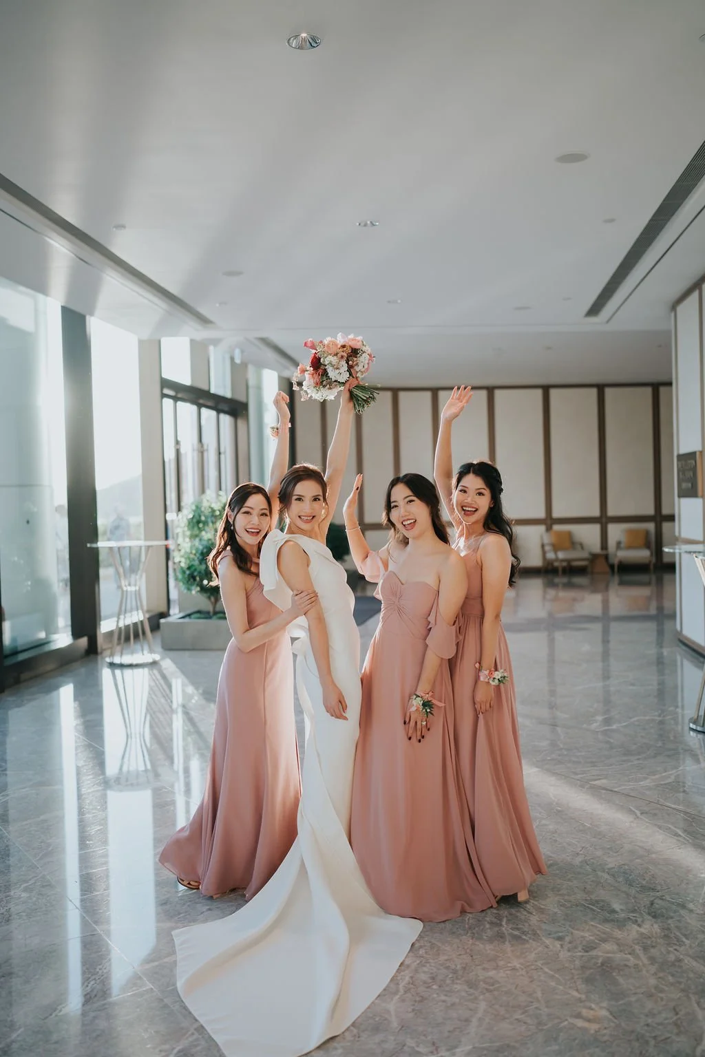 melissa-fredrick-the-fullerton-ocean-park-hotel-hong-kong-wedding-19.jpg