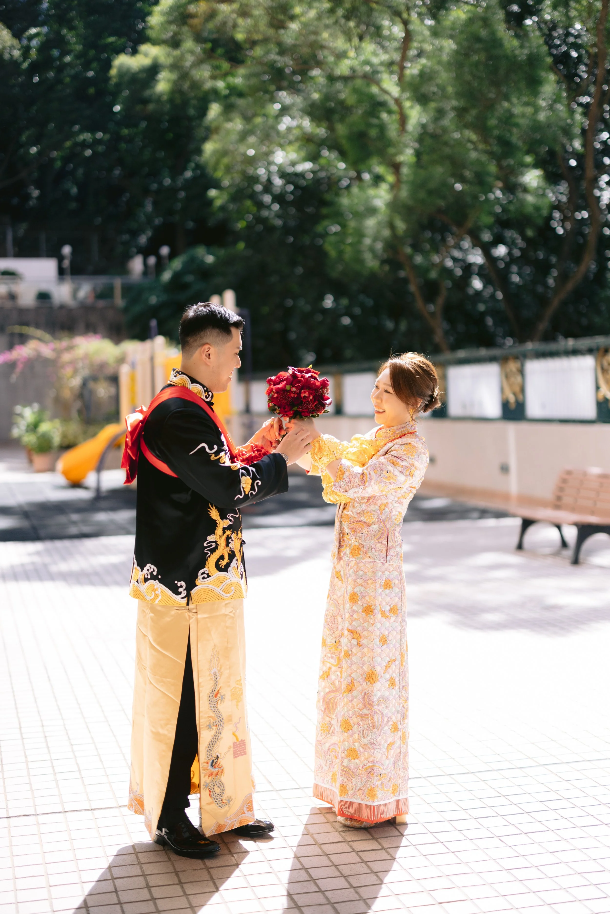 erica-michael-grand ballroom-rosewood-wedding-hong-kong-9.jpeg