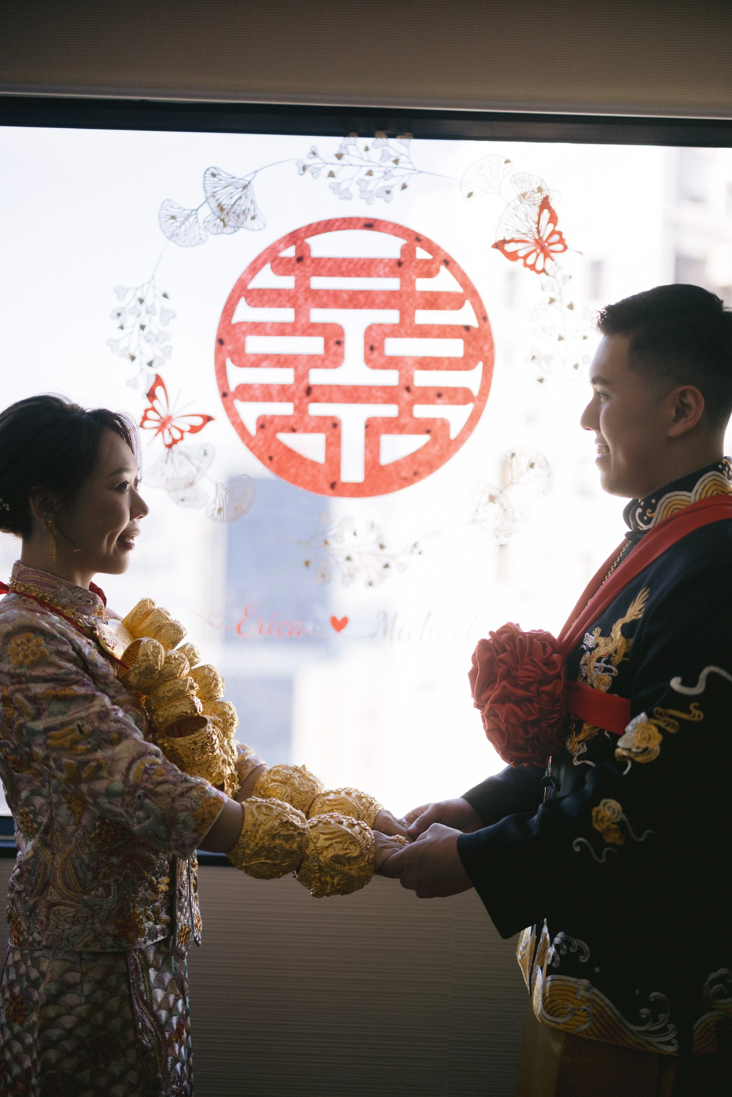 erica-michael-grand ballroom-rosewood-wedding-hong-kong-10.jpeg