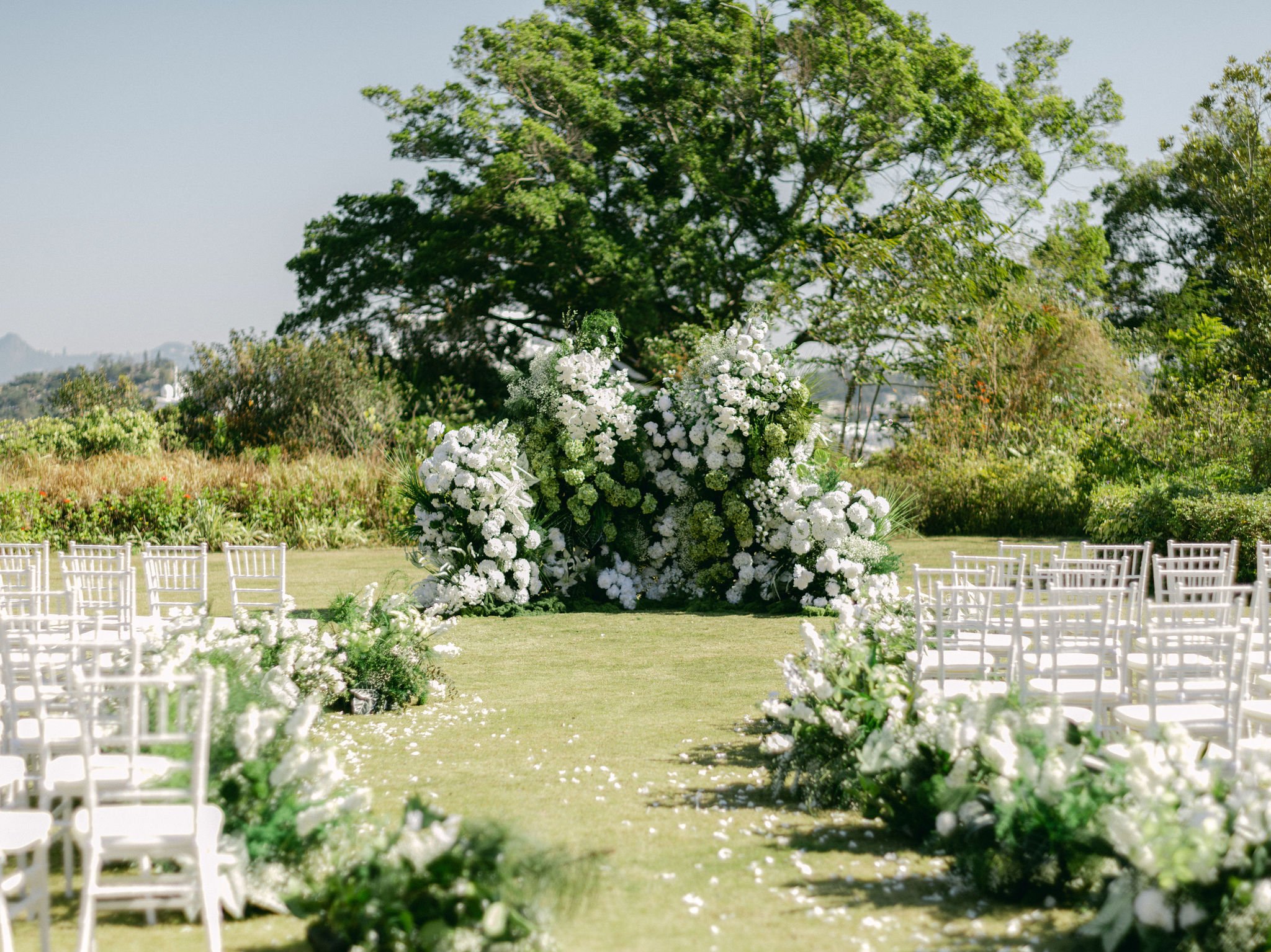Christie & Thomas - Lantau Yacht Club & Four Seasons Hong Kong