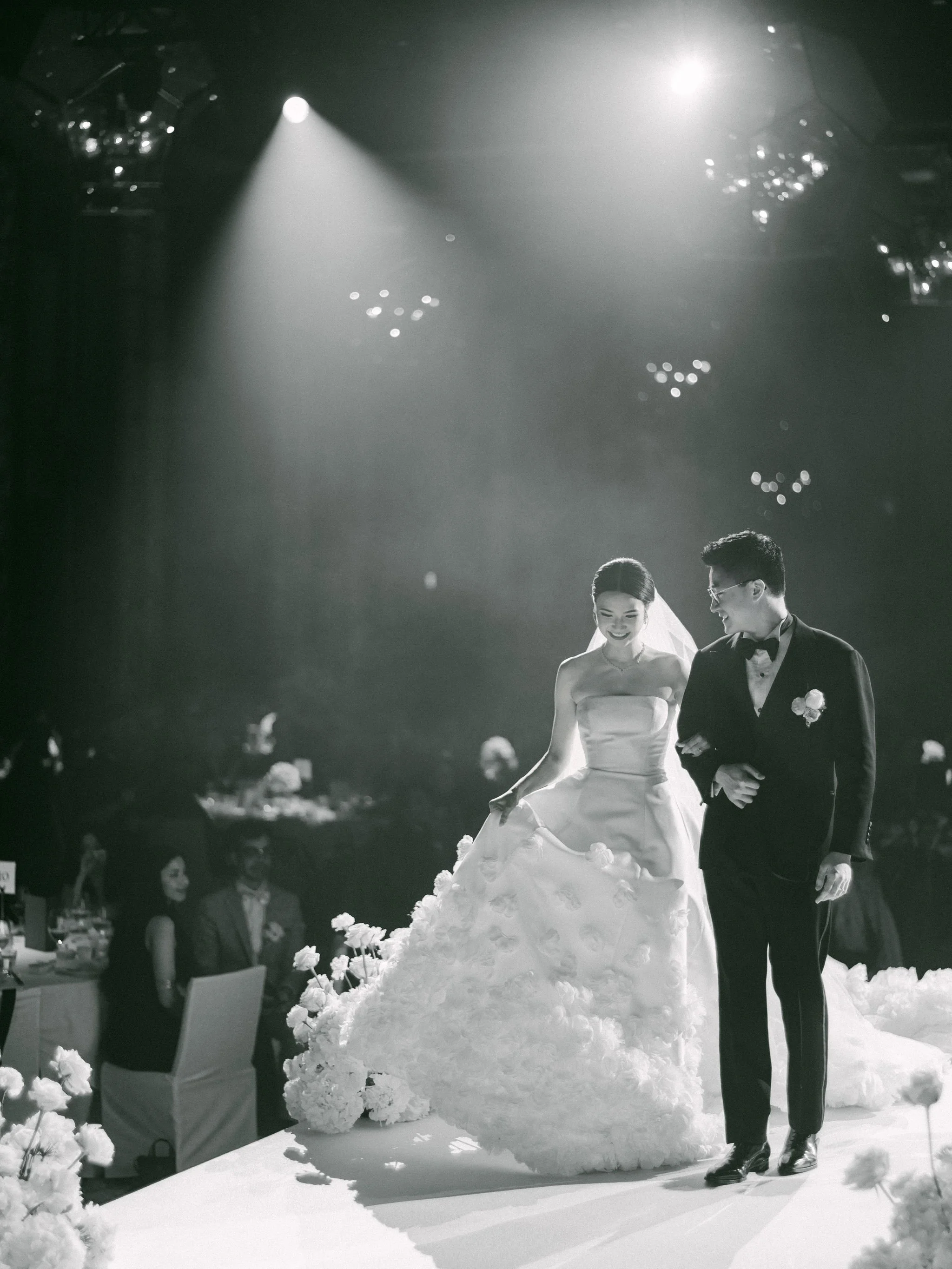 nikki-peter-grand-ballroom-rosewood-hong-kong-wedding-34.jpg