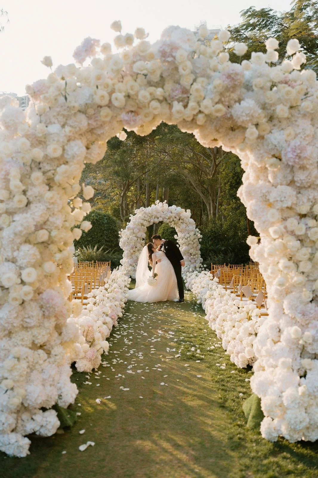 tammy-marco-verandah-repulse-bay-hong-kong-wedding-11.JPG
