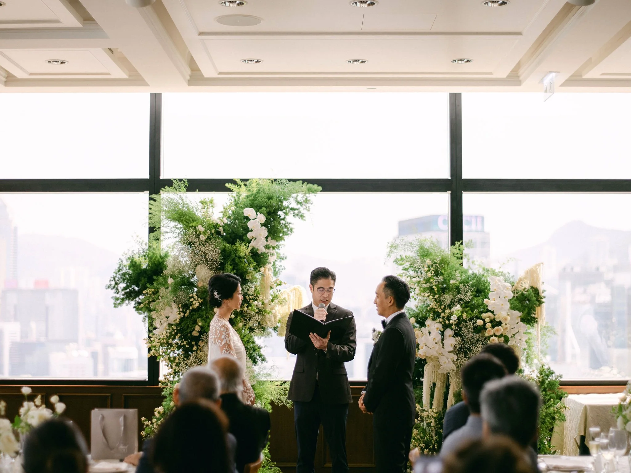 sharon-andrew-american-club-hong-kong-town-club-wedding-hong-kong-14.jpg
