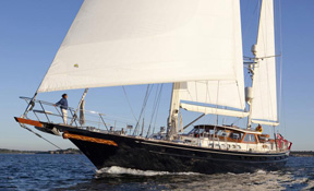 LENGTH: 104 ft. TYPE: Sail YACHT MANAGEMENT: Hill Robinson WEB SITE : www.hillrobinson.com