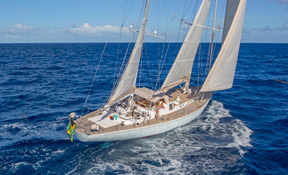 LENGTH: 100 ft. TYPE: Sail CLEARING HOUSE: Nicholson Yachts Worldwide WEB SITE : www.nicholsonyachts.com