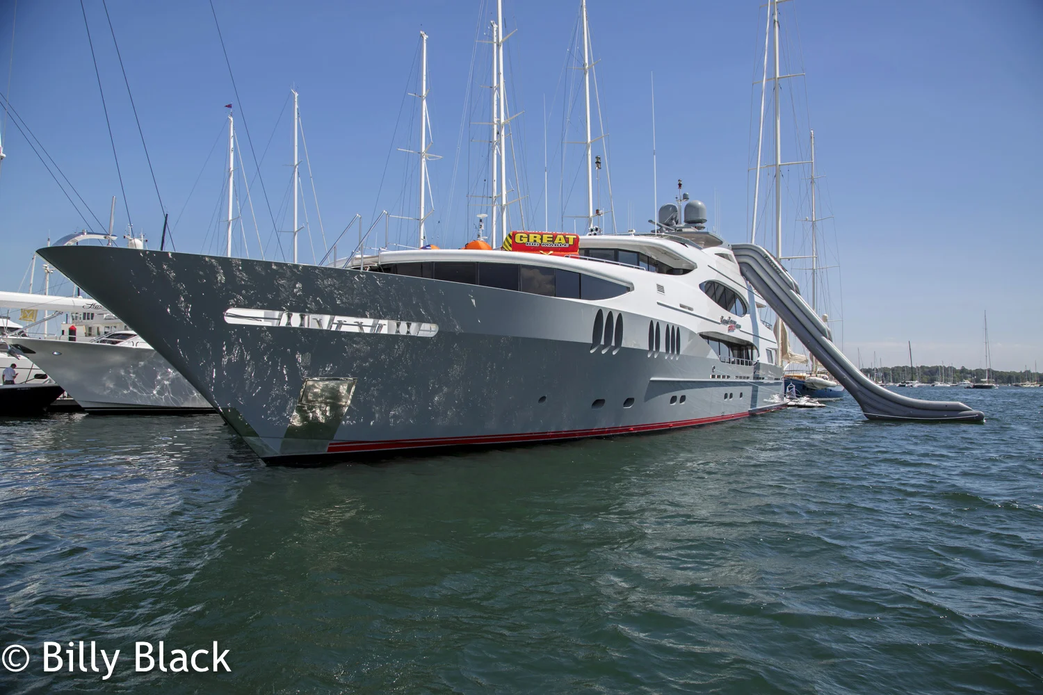 DATES ARE SET FOR 2017 NEWPORT CHARTER YACHT SHOW PRESENTED BY HELLY HANSEN