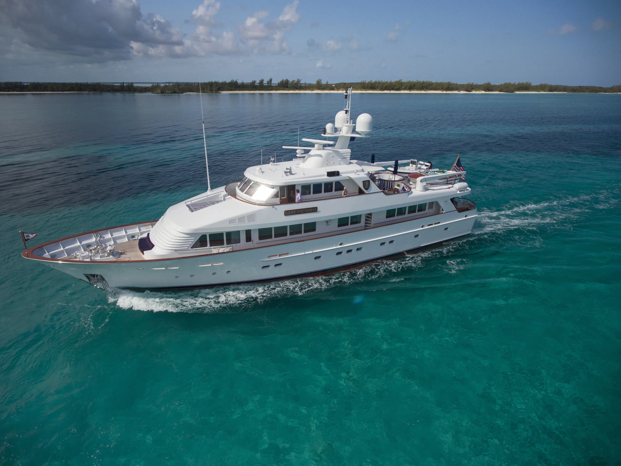 Pila Pexton of Merle Wood & Associates represents the 120' M/Y Lady Victoria