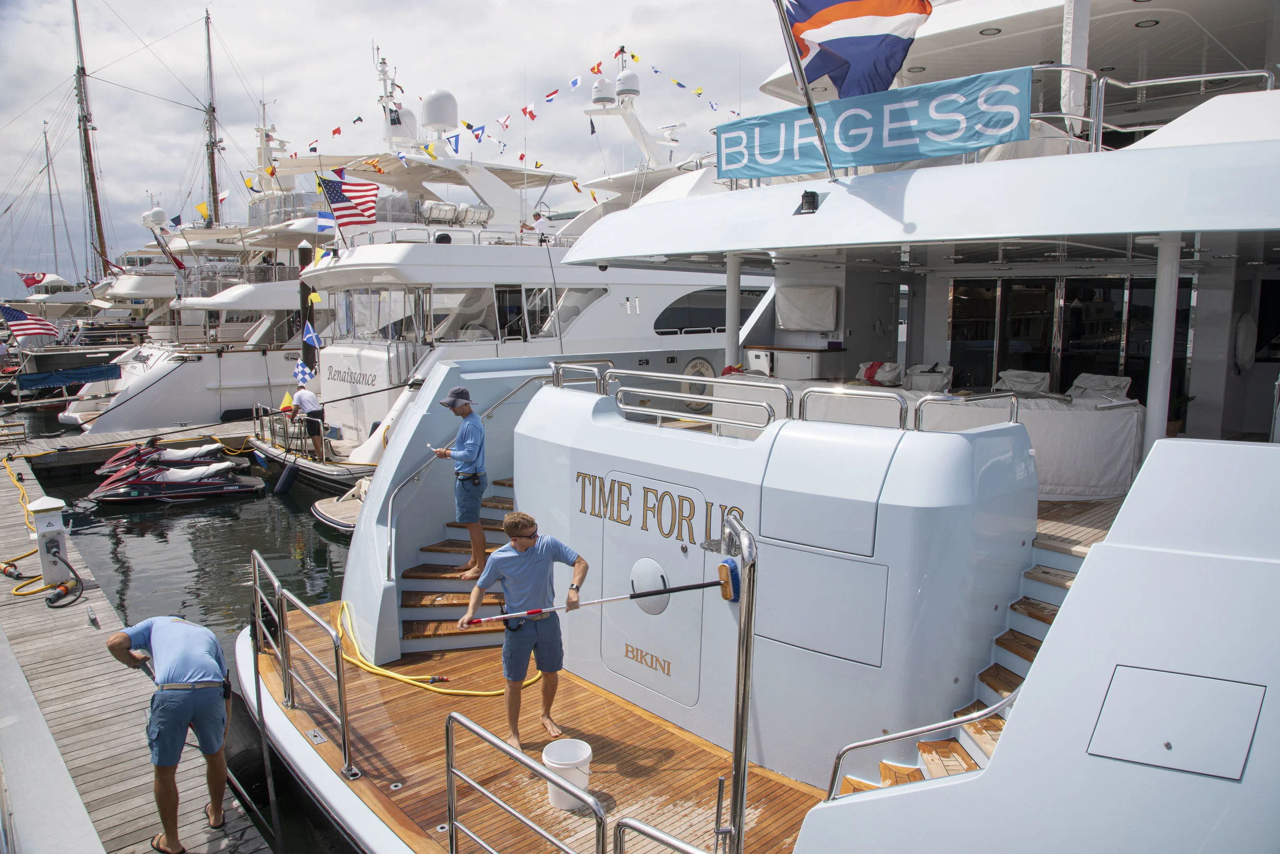 A Unique Boutique for Charter Yacht Shopping