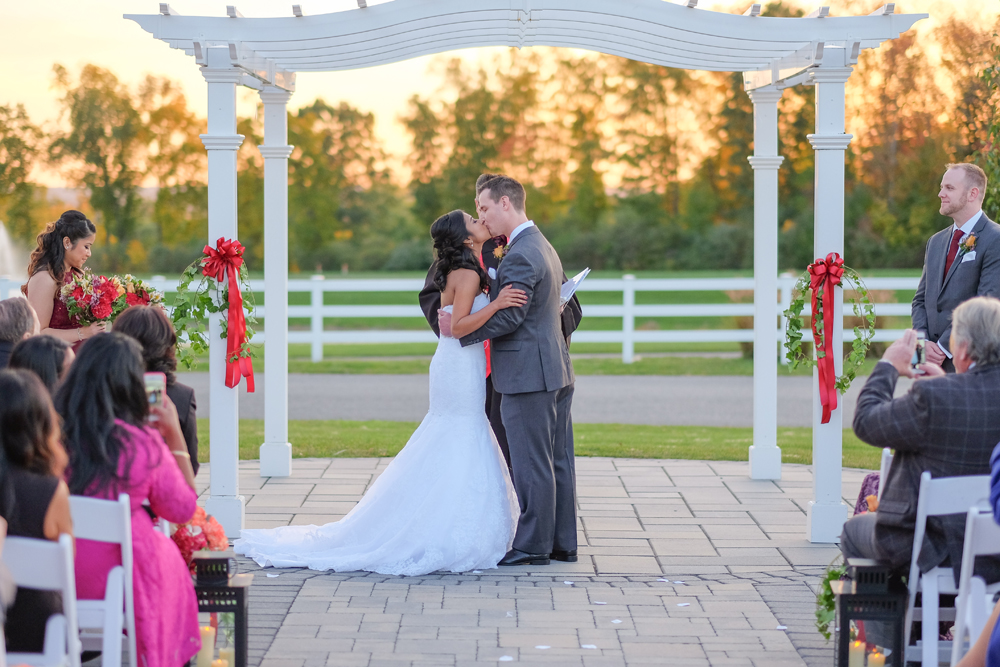 Wedding Photography at the Four Oaks Country Club in Dracut MA