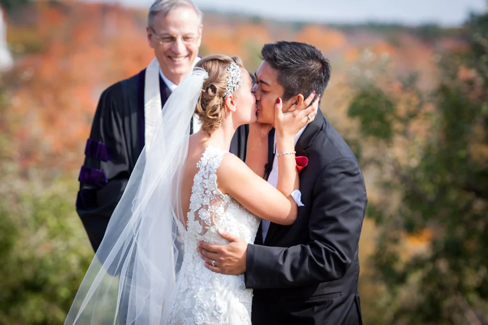 Candid wedding photography at the Nashoba Valley Winery in Bolton MA