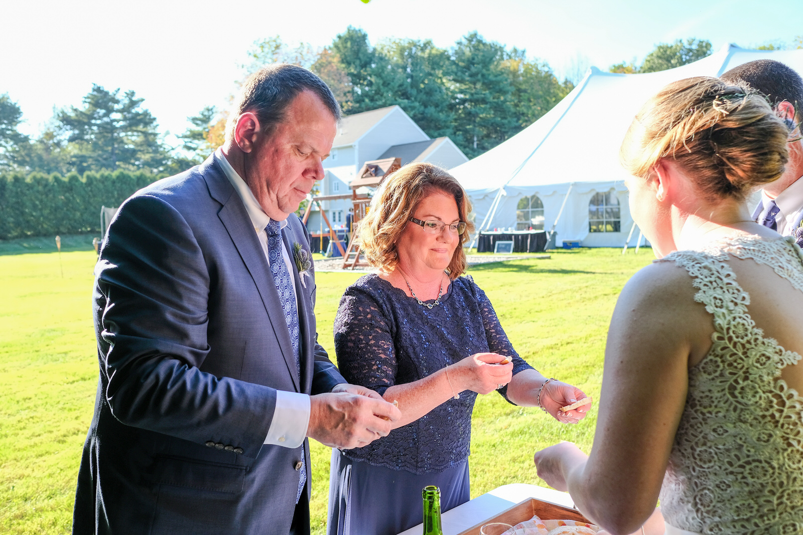 Southern-NH-Wedding-photography-580.jpg