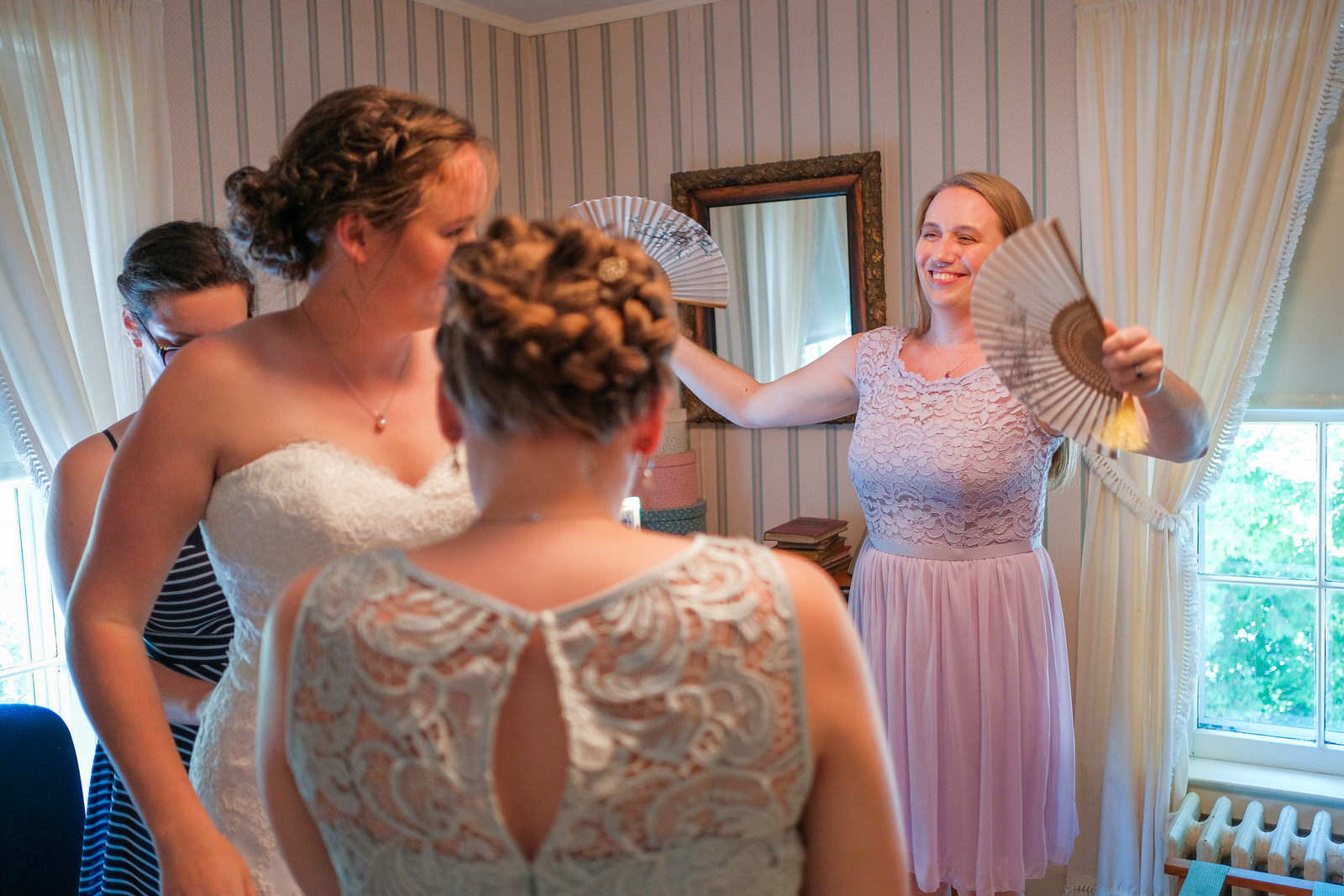 candid-vermont-wedding-photography-237.jpg