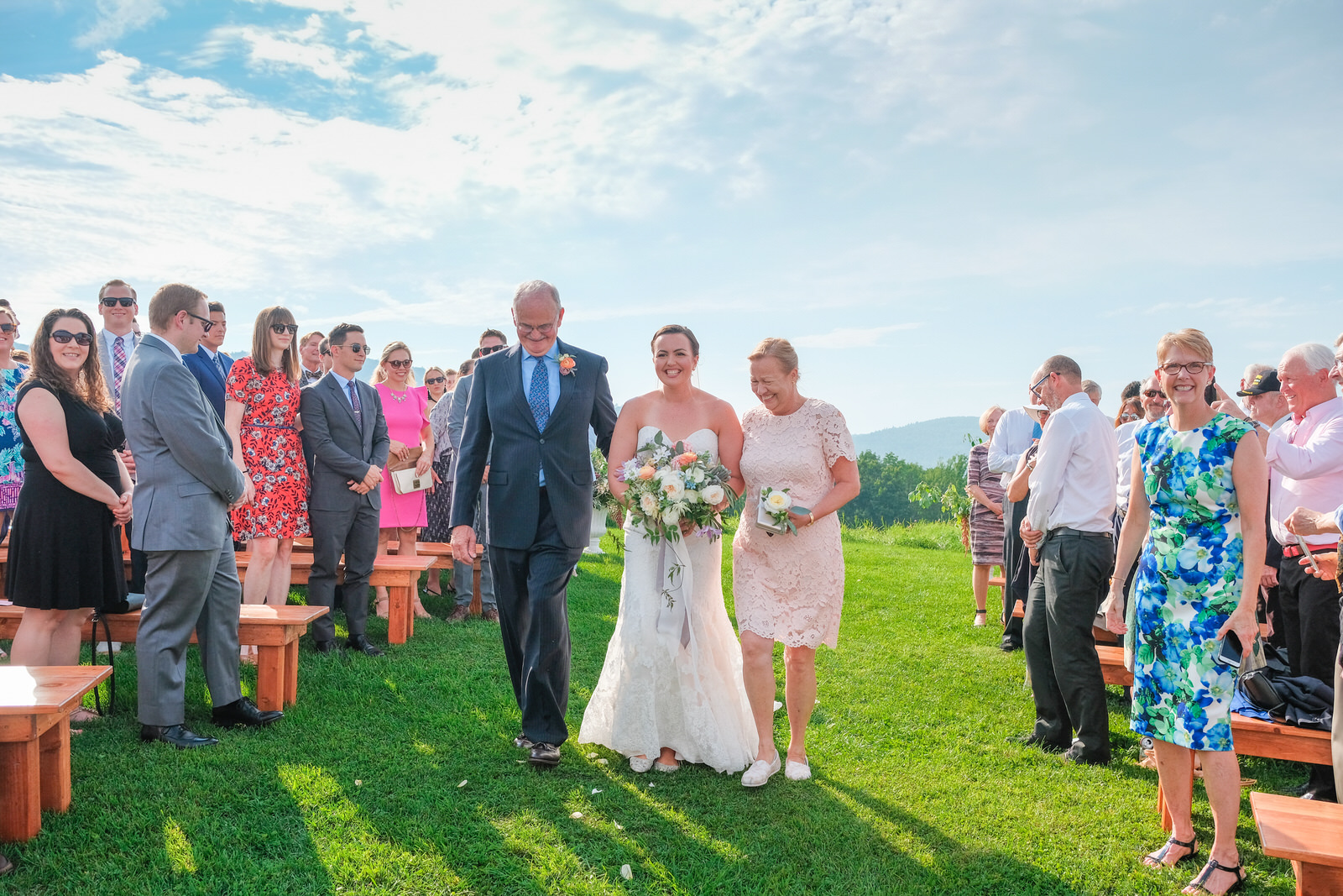 Toad-Hill-Farm-Candid-wedding-photography-362.jpg