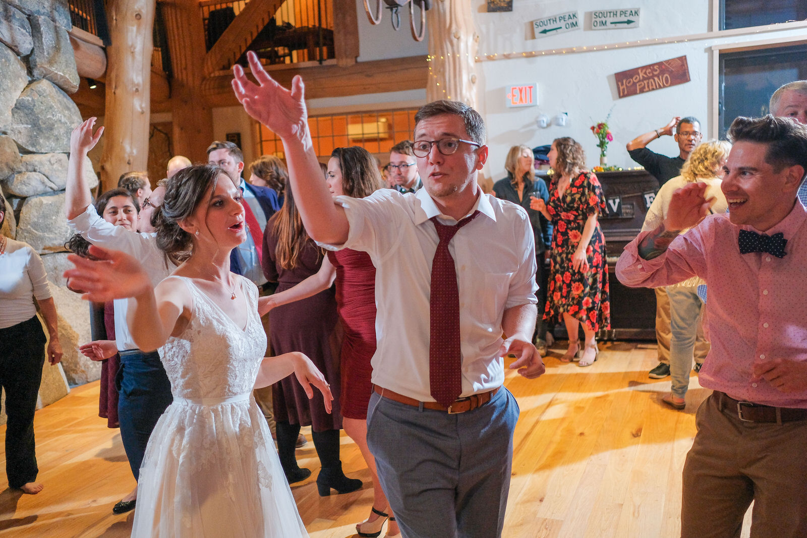 moosilauke-ravine-lodge-wedding-photography-1209.jpg