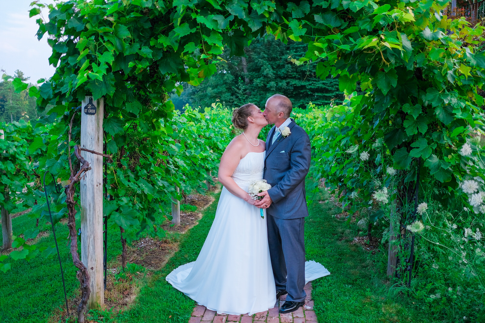 Zorvino-Vineyards-Summer-Wedding-Photography-941.jpg