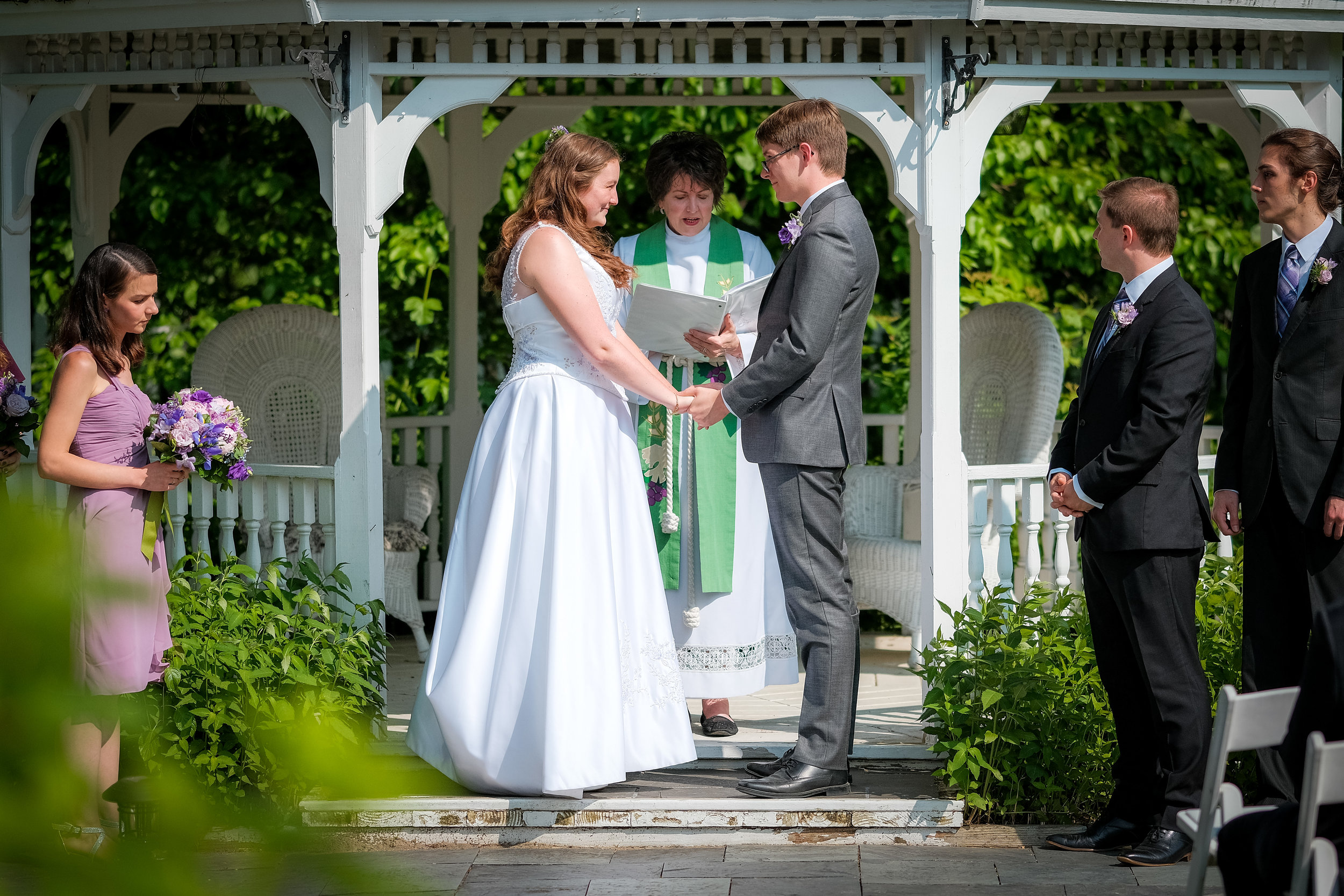 Vermont-Lilac-Inn-Wedding-Photography-639.jpg