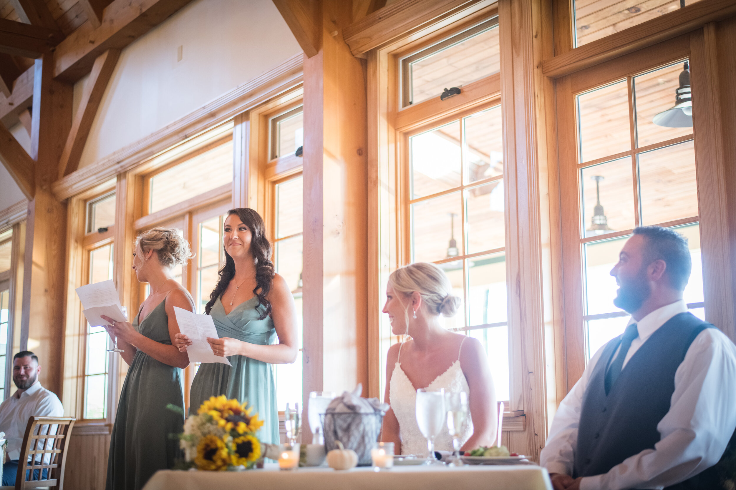 red-barn-at-outlook-farm-wedding-photography-900.jpg