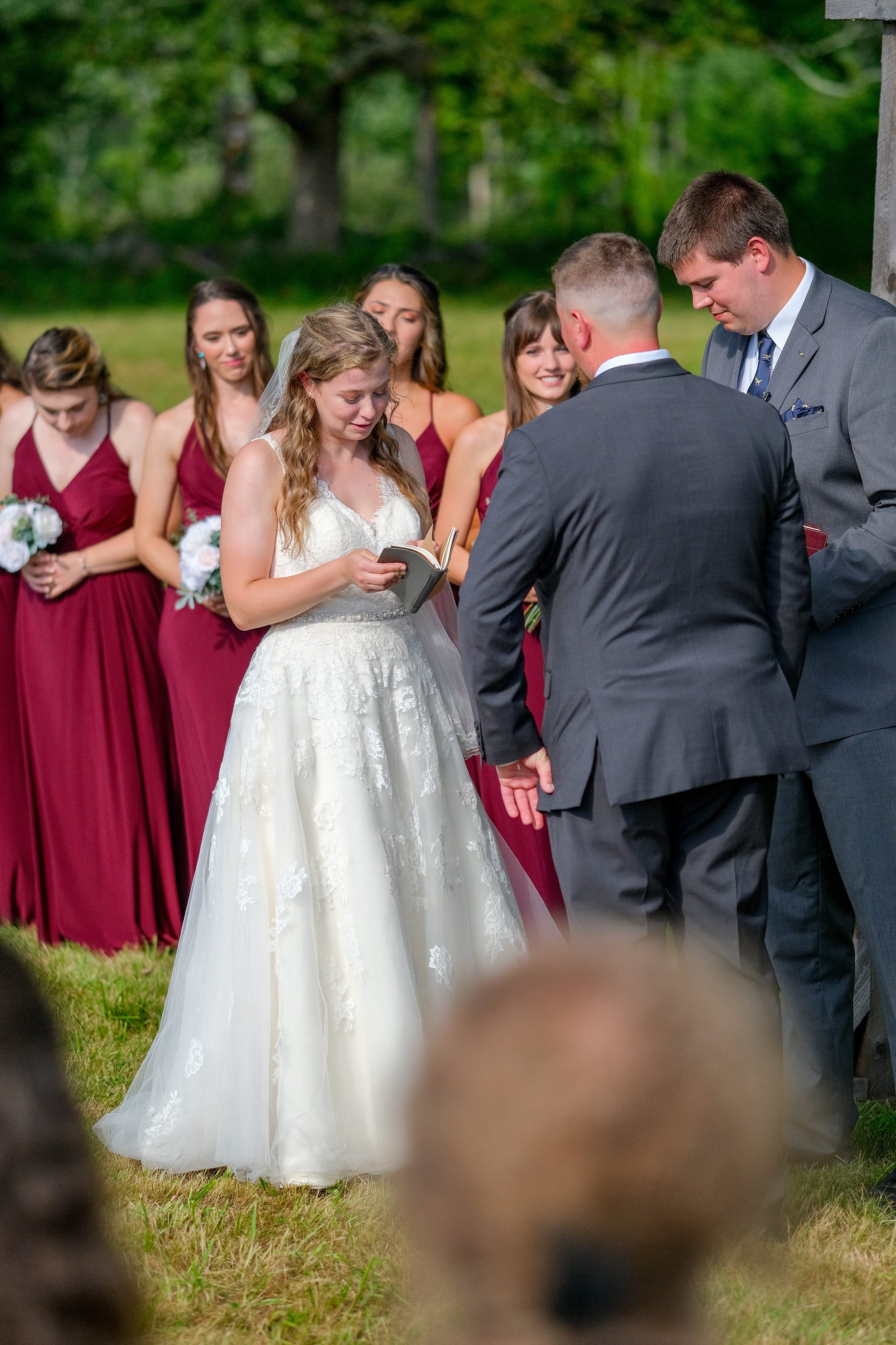 rustic-barn-wedding-photography-1404.jpg