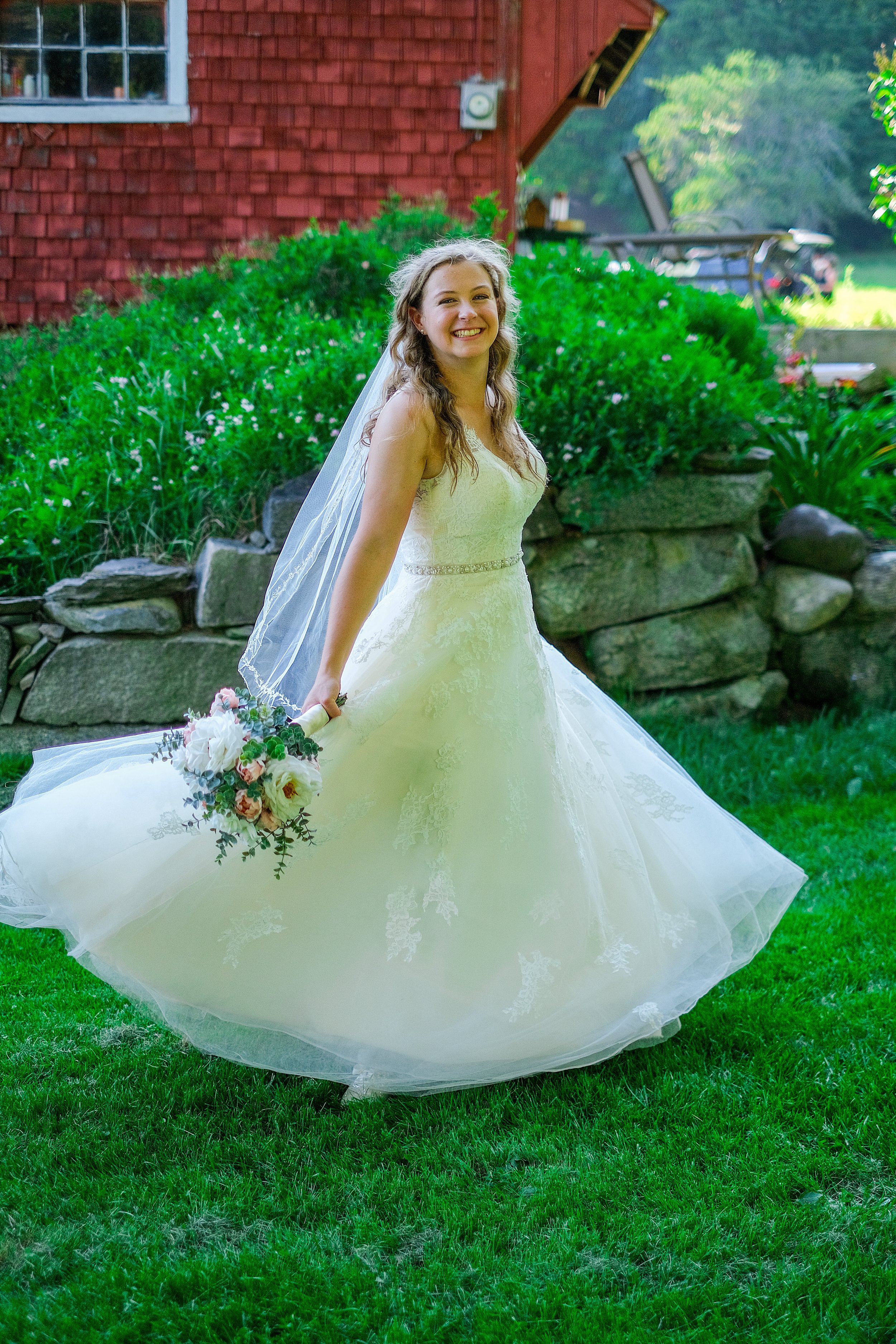 rustic-barn-wedding-photography-1639.jpg