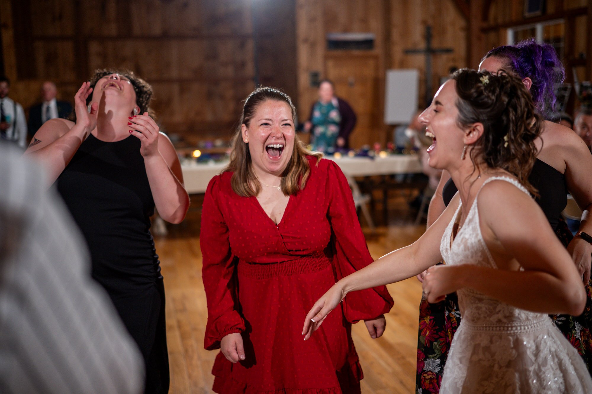 Rustic_Wedding_Photography_Wolfeboro_NH-1674.jpg