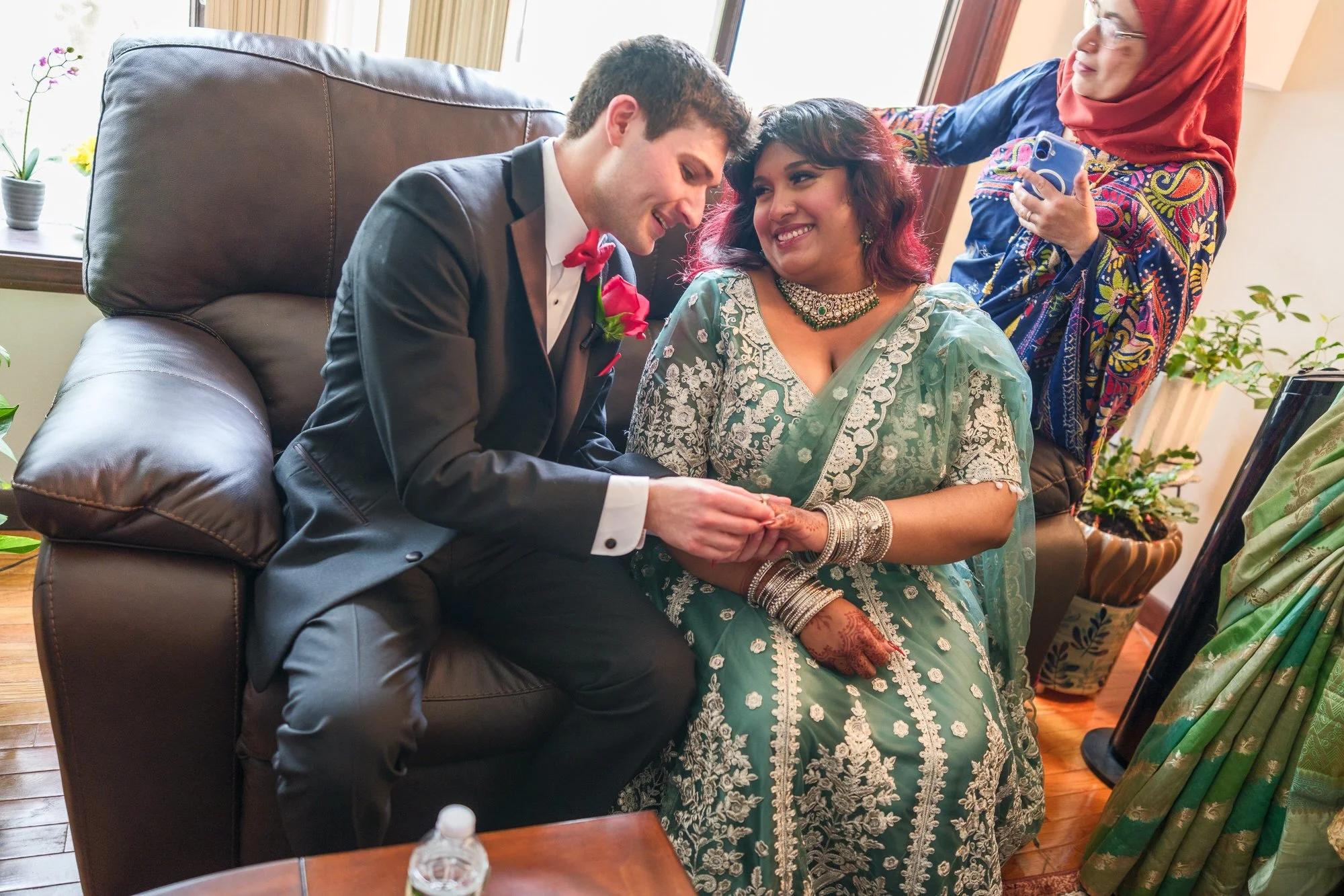Indian-Muslim_and_Jewish_Wedding_Photography-599.jpg