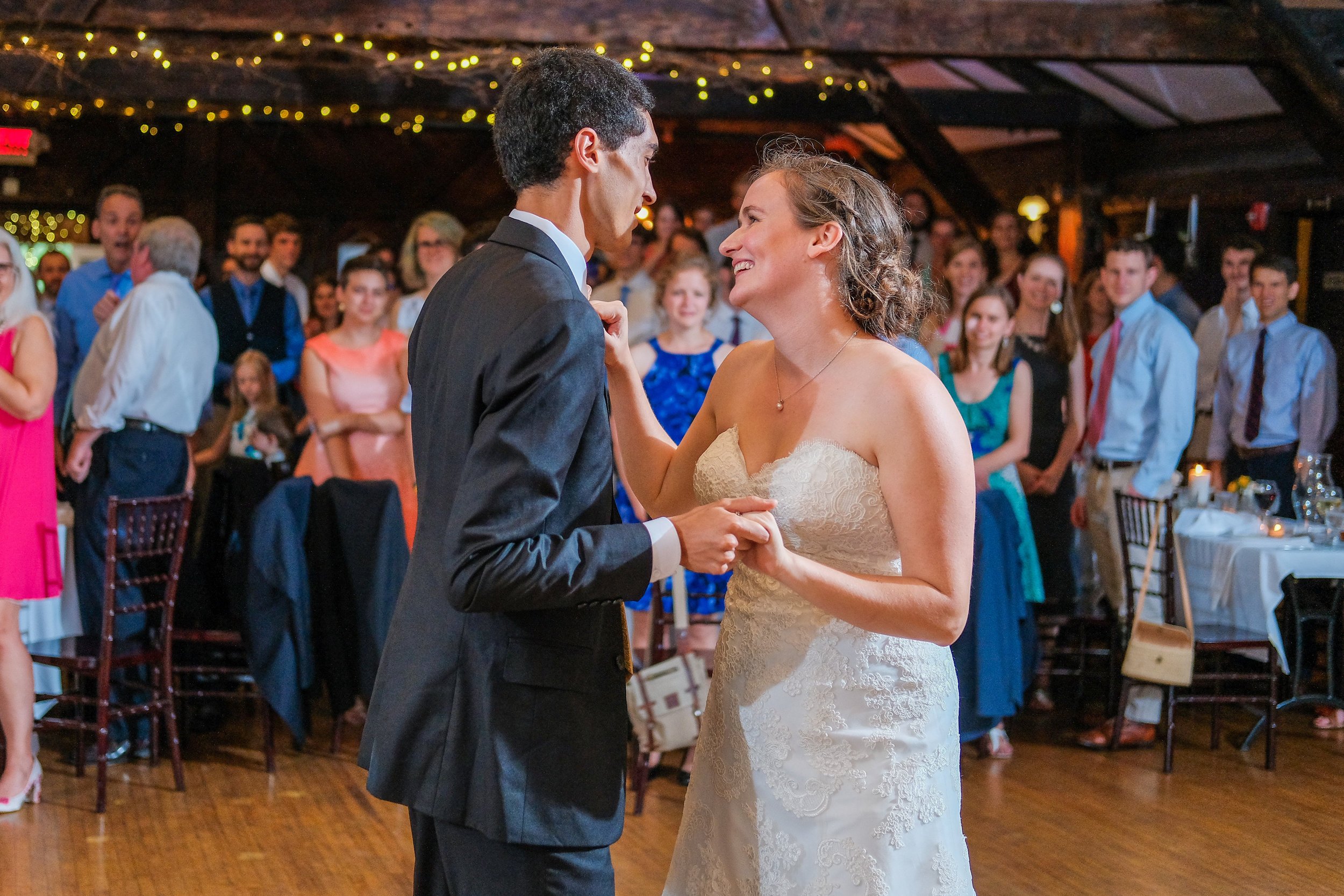vermont-barn-wedding-first-dance-string-lights-couple.jpg