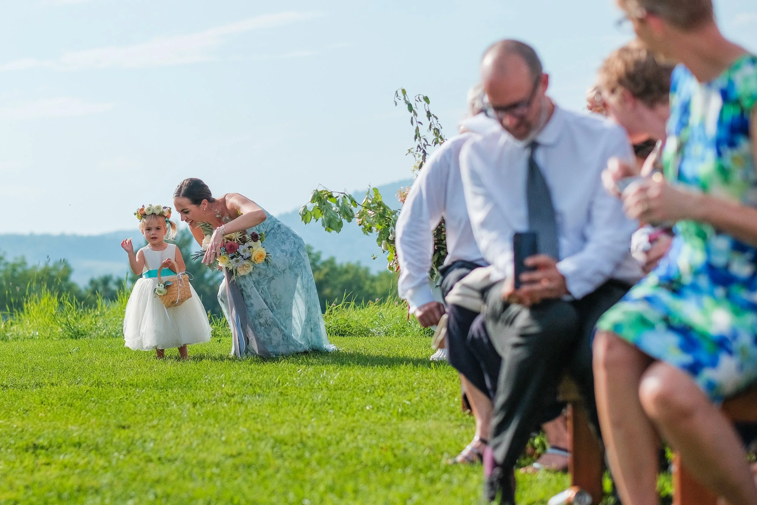 toad-hill-farm-franconia-nh-flower-girl-aisle-mountain-view.jpg