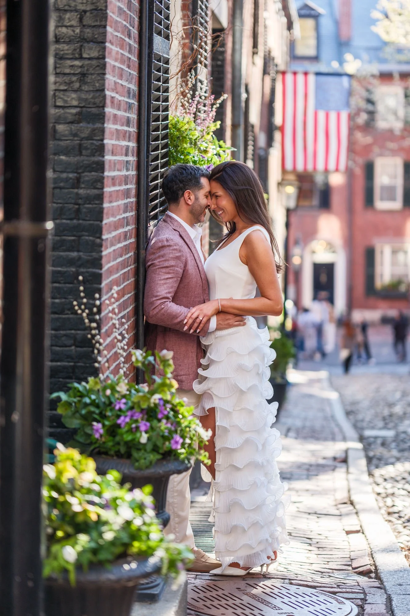 lauren-charlie-rehearsal-portraits-acorn-street-beacon-hill-boston.jpg