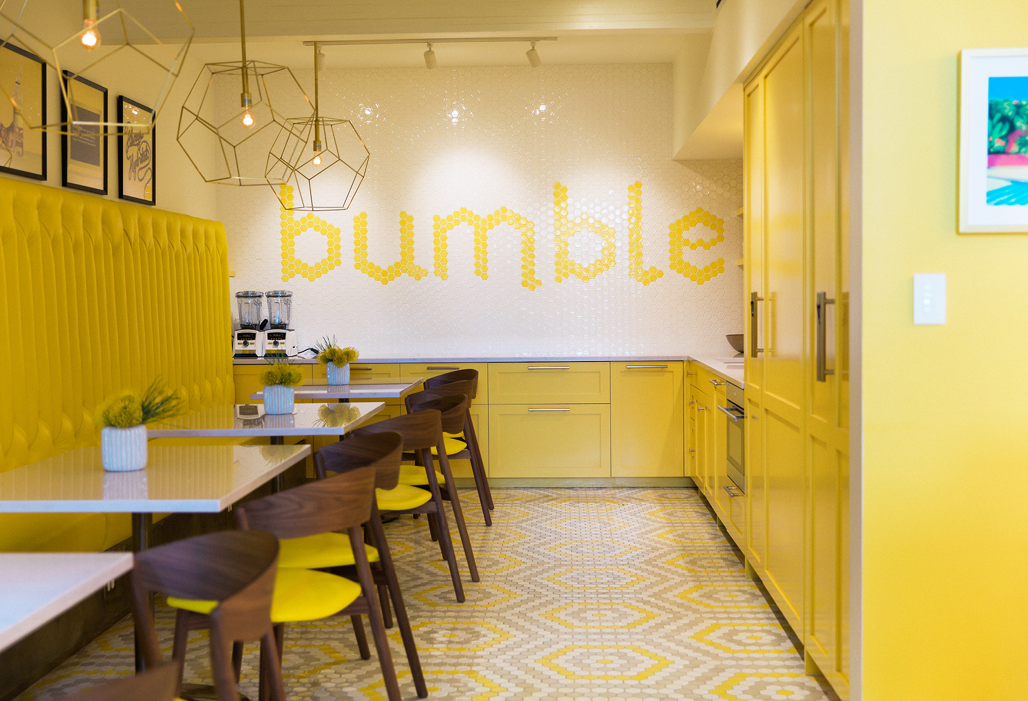 bumbleHQ-6125.jpg