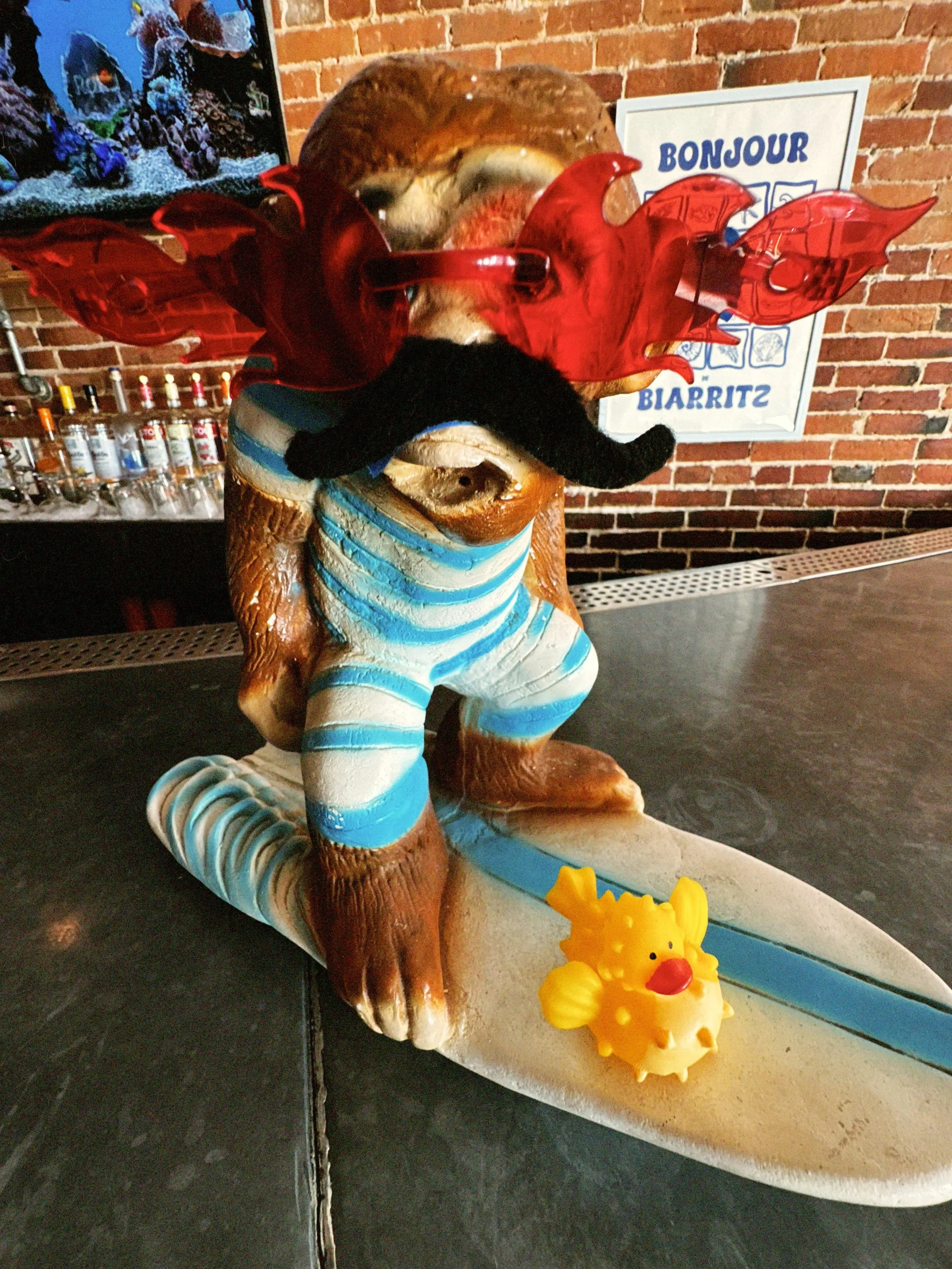 It's THURSDAY PALS and we're monkeying around. We've got your favorites AND DRAG BINGO with @madamzapple and we're ready to party. Dinner 5-9, drinks 'til midnight. Come hang!