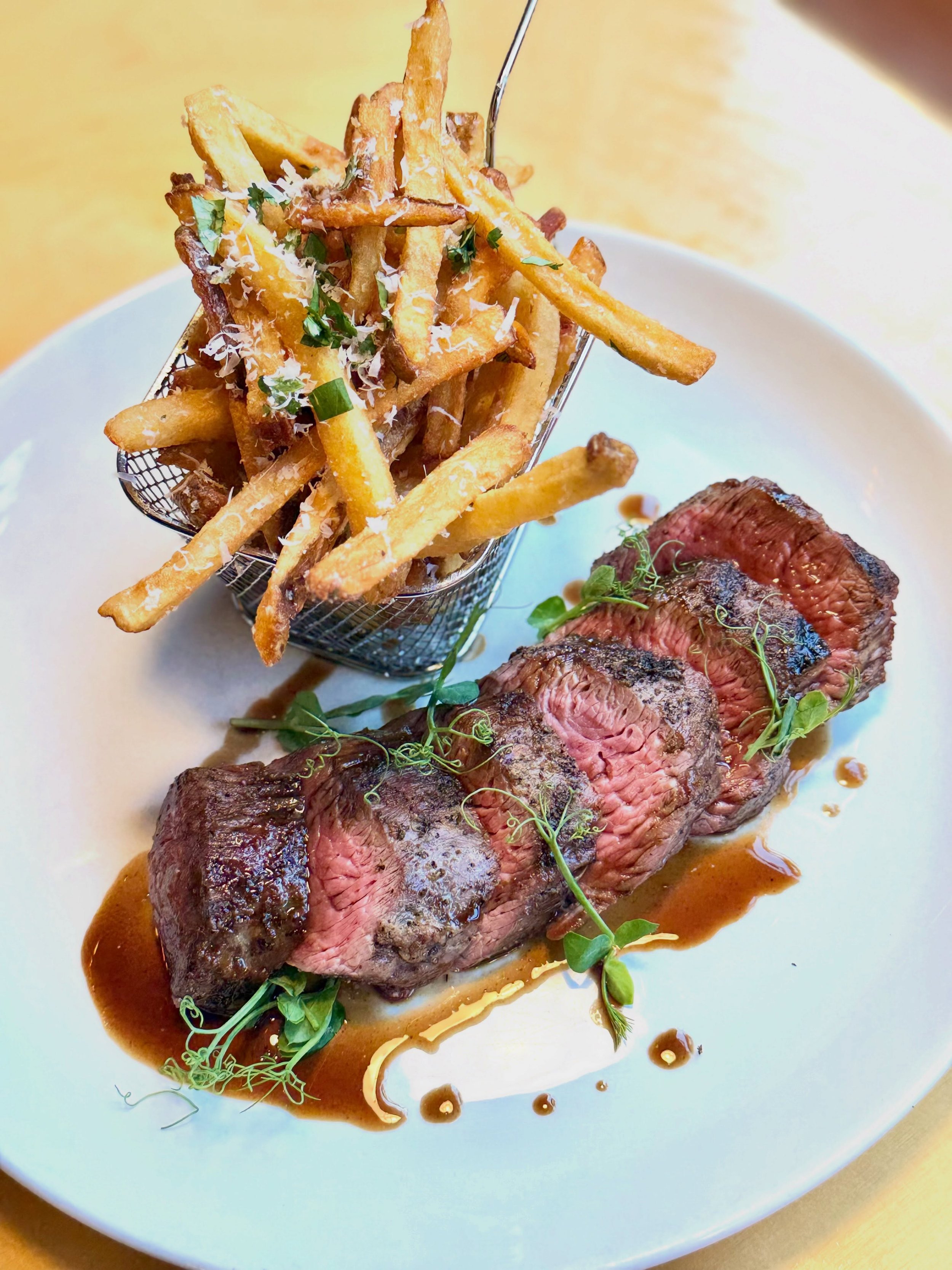It&rsquo;s Wednesday, you know the drill! Fries before Guys! Martinis, steak frites, and Caesar salad from 5-9pm; drinks till 12am!