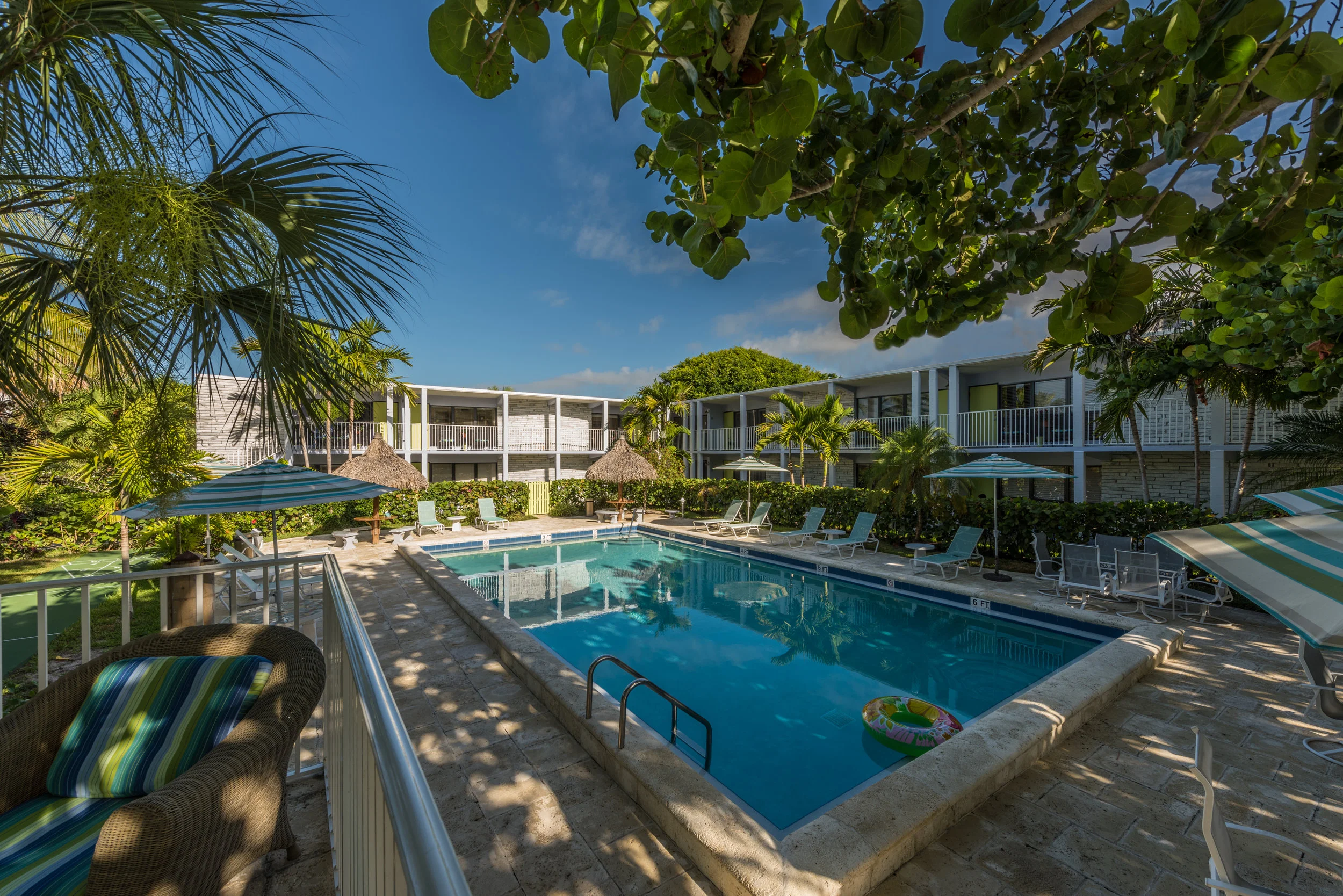 Welcome to South Beach Place's Retro Vibes Blog