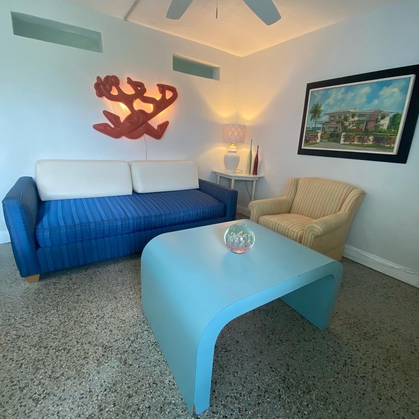 Check out the new and improved Lindy Room!